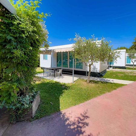 Mobilehomes In Sirmione/Gardasee 22177 ภายนอก รูปภาพ