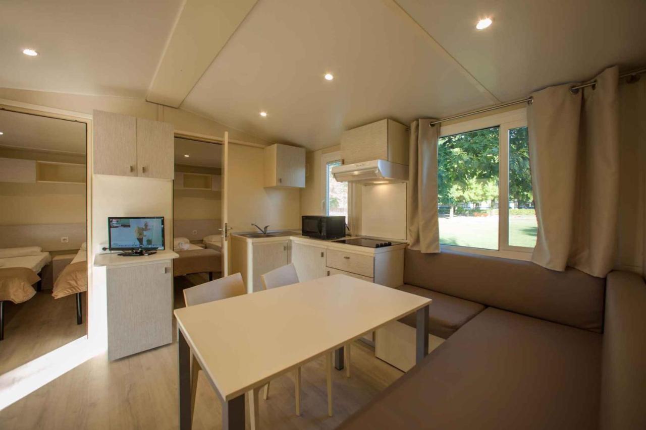 Mobilehomes In Sirmione/Gardasee 22177 ภายนอก รูปภาพ