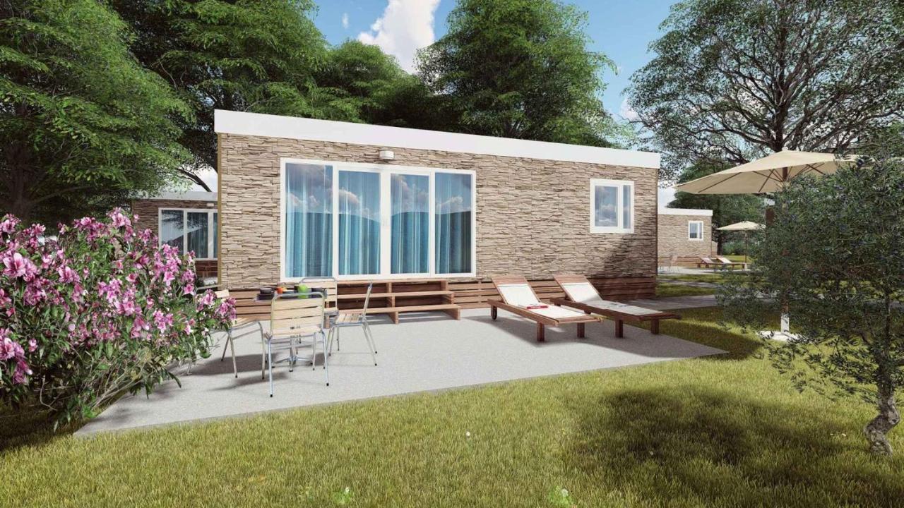 Mobilehomes In Sirmione/Gardasee 22177 ภายนอก รูปภาพ